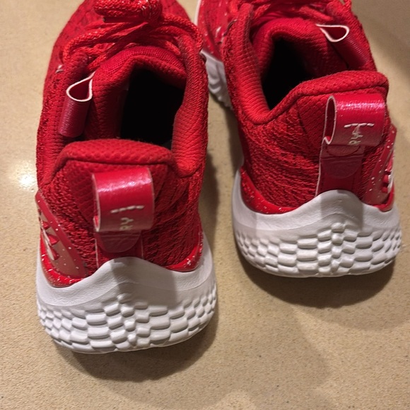 Red Steph Curry sneakers men’s 10, insoles are replaced - please see photos - Picture 3 of 9